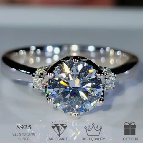 BeMore Royal Series : Moissanite Mistress