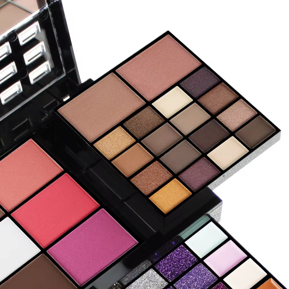 Smokey Look Collection: complete pallet