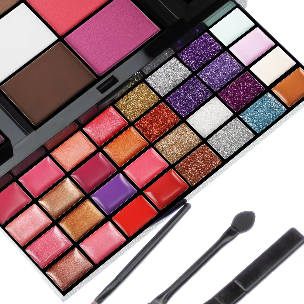 Smokey Look Collection: complete pallet