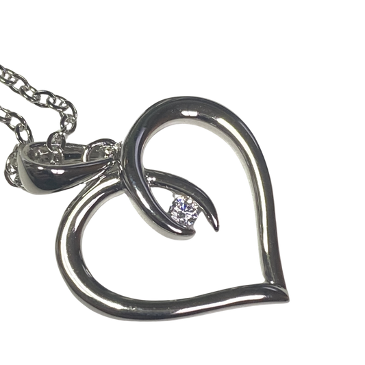 BeMore Heart Series : Silver Heart Necklace