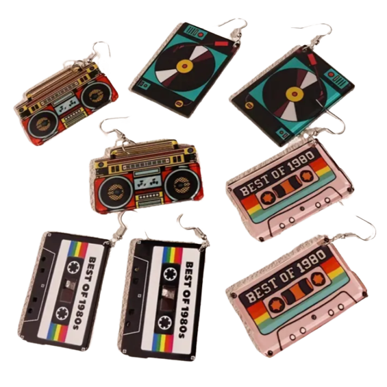 BeMore Music Series : 80's cassettes, boombox, LP-Player