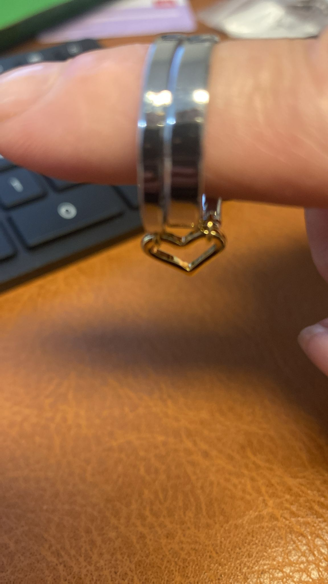BeMore Heart Series: Double Band Dangling Heart Ring – Two Tone